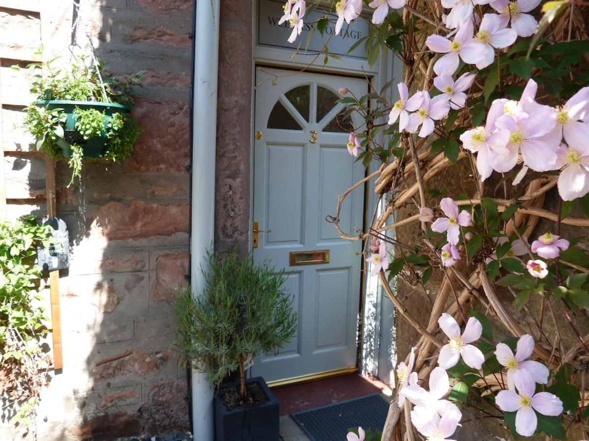 Wee Ness Cottage อินเวอร์เนส ภายนอก รูปภาพ